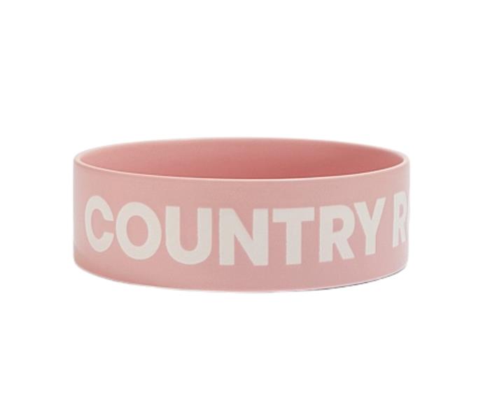 **[Enzo large pet bowl in rose, $49.95, Country Road](https://www.countryroad.com.au/enzo-large-pet-bowl-60254988-666|target="_blank"|rel="nofollow")** 
<br></br>
Pink colour scheme? Check. 100% stoneware construction? Check. Your pet won't turn up their nose when dinner is served in this chic bowl. Plus, if you spend over $50 with Country Road you'll receive free standard delivery. Same day delivery available at an extra fee.