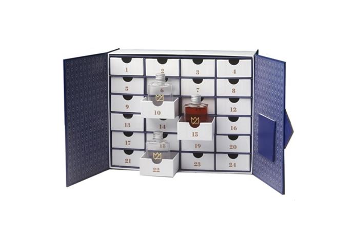**[2021 Beer Cartel Gin Loot Advent Calendar, $259](https://ginloot.com/products/2021-advent-calendar?variant=41011585548466|target="_blank"|rel="nofollow")**

Perfect for any mixologist, the Gin Loot advent calendar includes 24 x 30mL premium gins, paired w/ 24 x 150mL tonics, so you can mix the perfect blend every day in the lead up to Christmas. It's the perfect unisex gift that will bring good cheer in the sometimes harrowing busyness of Christmas. **[SHOP NOW.](https://ginloot.com/products/2021-advent-calendar?variant=41011585548466|target="_blank"|rel="nofollow")** 