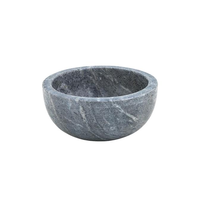 **[Bolia black marble bowl, $65, Arrival Hall](https://arrivalhall.com.au/products/bolia-black-marble-bowl?_pos=1&_sid=8cdd78c0c&_ss=r|target="_blank"|rel="nofollow")**<br> 
Whether you use it in the kitchen, or to store your keys on the hallway table, this stunning black marble bowl sure does make a statement.