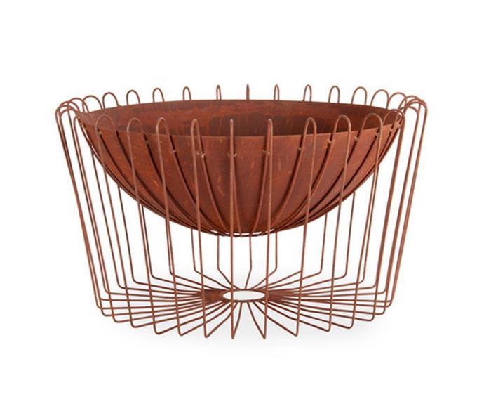 **[High ST. Rust Contemporary Floating Metal Fire Bowl Decor, $159 (usually $189), Temple & Webster](https://click.linksynergy.com/deeplink?id=bbwaLgc15mM&mid=41108&murl=https://www.templeandwebster.com.au/Rust-Contemporary-Floating-Metal-Fire-bowl-Decor-HSTR2643.html&u1=homestolove.com.au/best-fire-pits-under-200-6516|target="_blank"|rel="nofollow")**<br>
If you like to watch the fire dance while roasting marshmallows, this basket-style fire pit is for you. The design also maximises air flow which allows the fire to burn brighter and stronger. **[SHOP NOW](https://click.linksynergy.com/deeplink?id=bbwaLgc15mM&mid=41108&murl=https://www.templeandwebster.com.au/Rust-Contemporary-Floating-Metal-Fire-bowl-Decor-HSTR2643.html&u1=homestolove.com.au/best-fire-pits-under-200-6516|target="_blank"|rel="nofollow")**