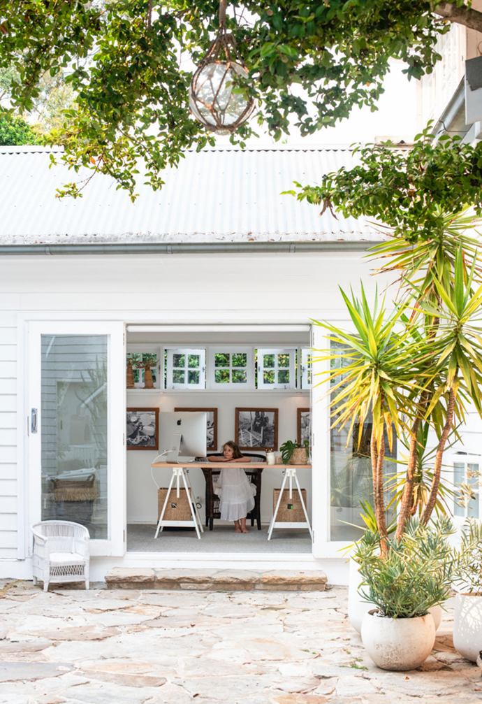 Four years of hands-on work paid off for a Sydney couple, whose passion for [reviving an old beach house](https://www.homestolove.com.au/mediterranean-style-home-sydney-22401|target="_blank") rewarded them with a light, bright coastal home inspired by Southern Italy. 