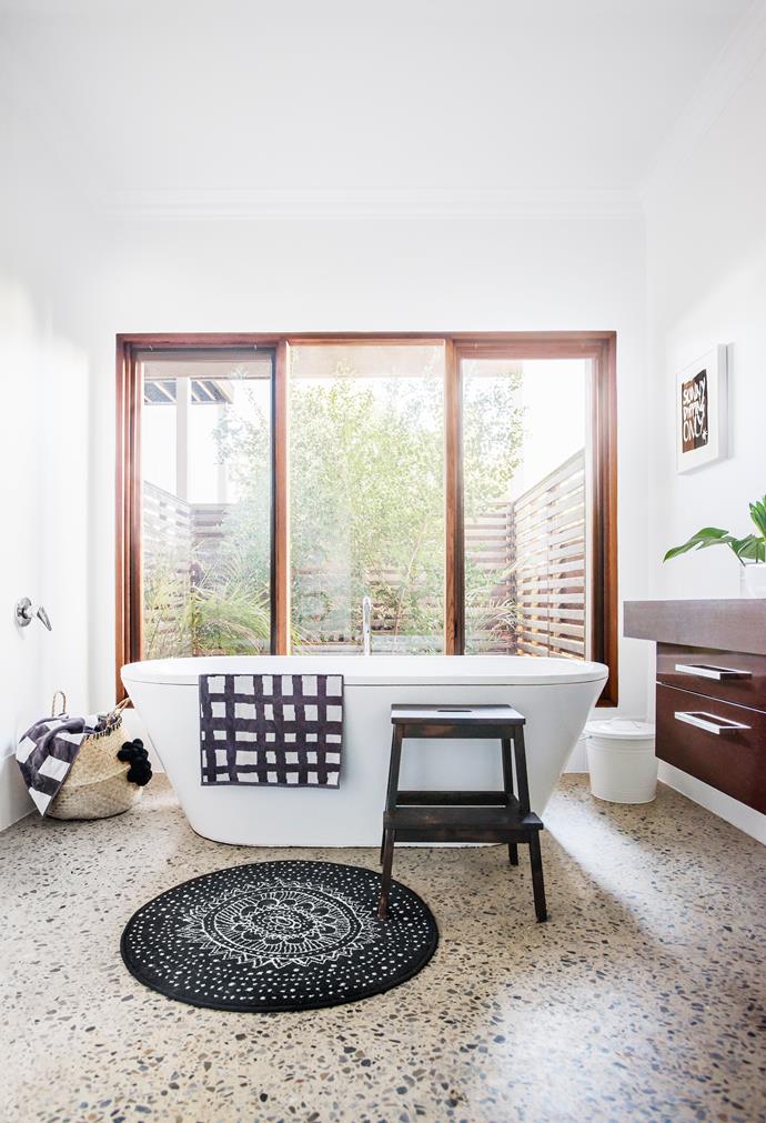 Sea salt on the windows is the only worry for the owners of this [beachside bungalow in Adelaide](https://www.homestolove.com.au/a-restored-1915-beach-house-by-the-sea-in-adelaide-5231|target="_blank"), with hardy concrete floors throughout.