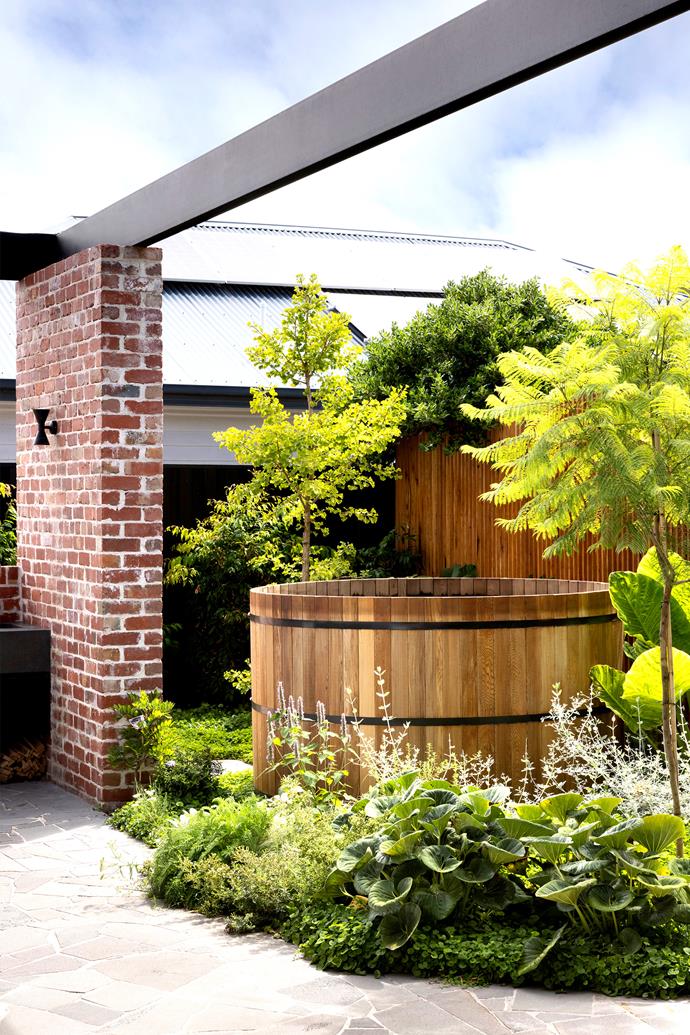 This prized addition is from Cedar Hot Tubs. The surrounding greenery is by the [Peachy Green](https://www.peachygreen.com.au/|target="_blank"|rel="nofollow") team, with an assist from landscapers [Core Pave](https://www.corepave.com.au/|target="_blank"|rel="nofollow").