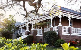 Exterior of Le Chalet homestead in Newcastle NSW