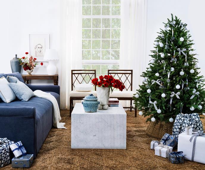 blue and white christmas decorating ideas