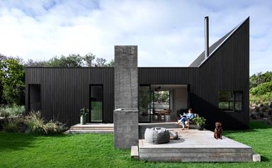 A considered new build in the Mornington Peninsula inspired by bach design