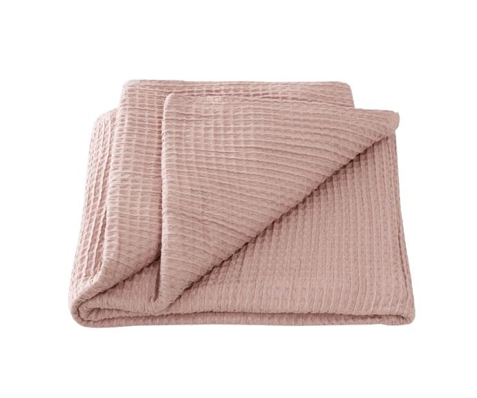 **[Jumbo cotton waffle blanket, from $119.99, on sale $60, Sheridan Outlet](https://www.sheridanoutlet.com.au/sheridan-outlet-cotton-jumbo-waffle-blanket-o707-b105-c187-109-musk.html|target="_blank"|rel="nofollow")**

Lusciously lightweight, this musk waffle blanket will subtly add a pop of colour to your bedding, and its cotton weave won't have you too toasty. **[SHOP NOW.](https://www.sheridanoutlet.com.au/sheridan-outlet-cotton-jumbo-waffle-blanket-o707-b105-c187-109-musk.html|target="_blank"|rel="nofollow")**