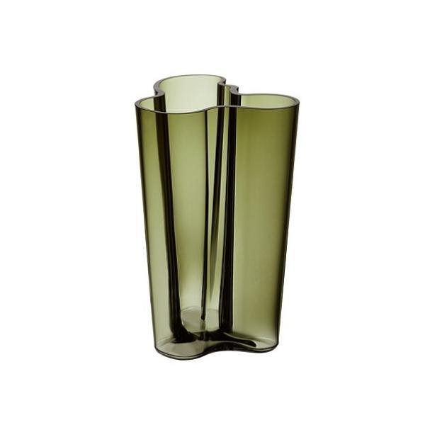 **[Iittala Aalto vase 25cm in moss green, $359, David Jones](https://www.davidjones.com/brand/iittala/interior-and-gifts/21267449/Aalto-Vase-25.1cm-Moss-Green.html|target="_blank"|rel="nofollow")**<br>
Dating back to the 1936 Paris World Fair, the Aalto vase is truly a design classic. Mouth blown at the Iittala factory, it takes a team of seven to make just one of these beauties.