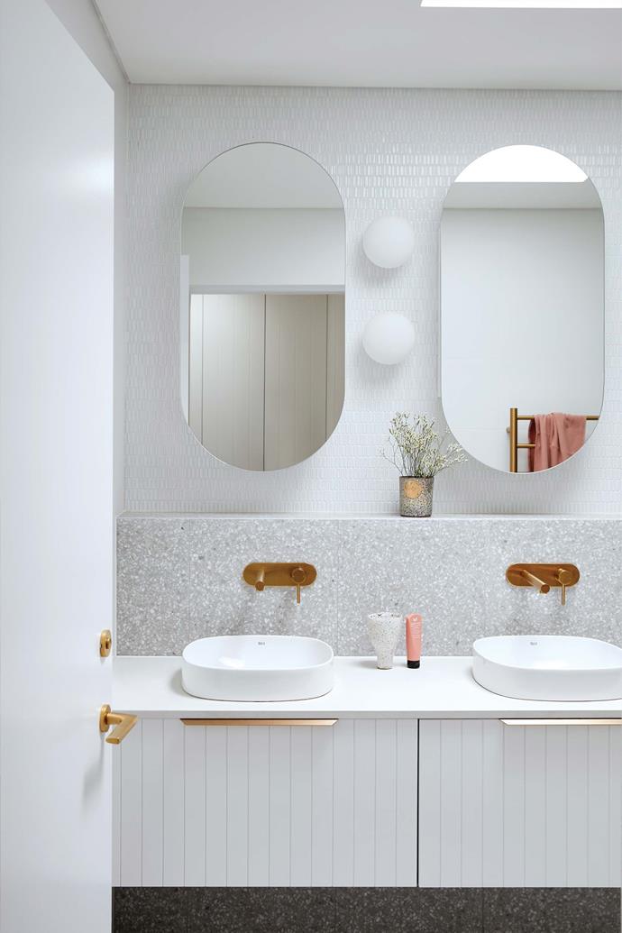 The focal point in this space is the Kado Neue double vanity, with Roca Inspira basins, from [Reece](https://www.reece.com.au/|target="_blank"|rel="nofollow").
