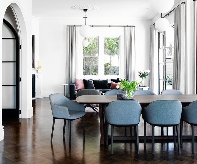 how to style you timber dining table