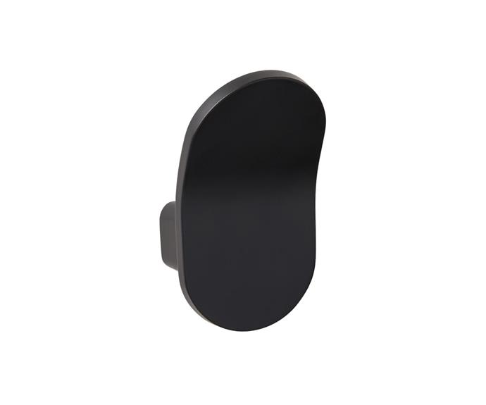 **THE ITALIAN JOB**<br>
Pittella's 'Como' door pull, from $154.50, offers subtle curves in a range of seven stylish finishes; go to **[Pittella](https://www.pittella.com.au/product/rmcc/|target="_blank"|rel="nofollow")**.