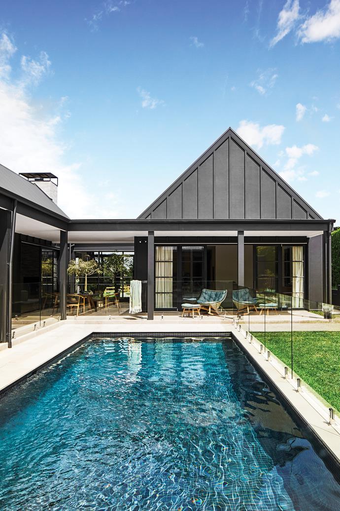 The pool zone sits conveniently close to the living areas, surrounded by comfy furniture from [Cosh Living](https://coshliving.com.au/|target="_blank"|rel="nofollow").