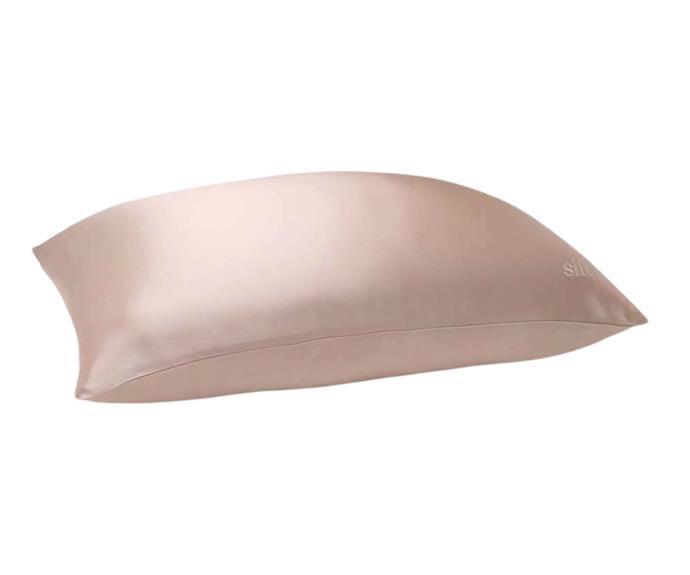**[Silver-infused mulberry silk pillowcase in sand, $89, Silvi](https://go.linkby.com/MSCIKRAU/products/pillowcase-mulberry-silk?variant=42176571998433|target="_blank"|rel="nofollow")**<br><br> Gift your mum a sound night's sleep with this sleek silk pillowcase from Silvi. As silk allows skin and hair to slide across the pillow when rolling over during the night (rather than tugging like cotton), this bacteria-eliminating, [silver-infused pillowcase](https://go.linkby.com/MSCIKRAU/products/pillowcase-mulberry-silk?variant=42176571998433|target="_blank"|rel="nofollow")  is the ultimate beauty sleep staple. **[SHOP NOW.](https://go.linkby.com/MSCIKRAU/products/pillowcase-mulberry-silk?variant=42176571998433|target="_blank"|rel="nofollow")**