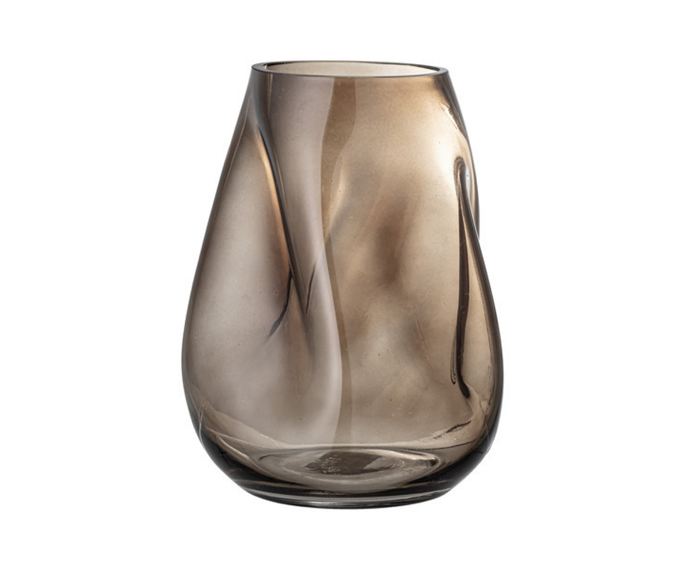 **[Bloomingville Twisted glass vase in Brown, $129, Temple & Webster](https://click.linksynergy.com/deeplink?id=bbwaLgc15mM&mid=41108&murl=https://www.templeandwebster.com.au/Brown-Twisted-Glass-Vase-82048946-BLOV1370.html&u1=homestolove.com.au/10-of-the-best-vases-13255|target="_blank"|rel="nofollow")**<br>
This vase's warps and waves create an organic, tactile shape that is worth stopping to gaze at. The deep brown hues make for a luxurious statement, balanced out by the soft curves of its shape. **[SHOP NOW](https://click.linksynergy.com/deeplink?id=bbwaLgc15mM&mid=41108&murl=https://www.templeandwebster.com.au/Brown-Twisted-Glass-Vase-82048946-BLOV1370.html&u1=homestolove.com.au/10-of-the-best-vases-13255|target="_blank"|rel="nofollow")**
