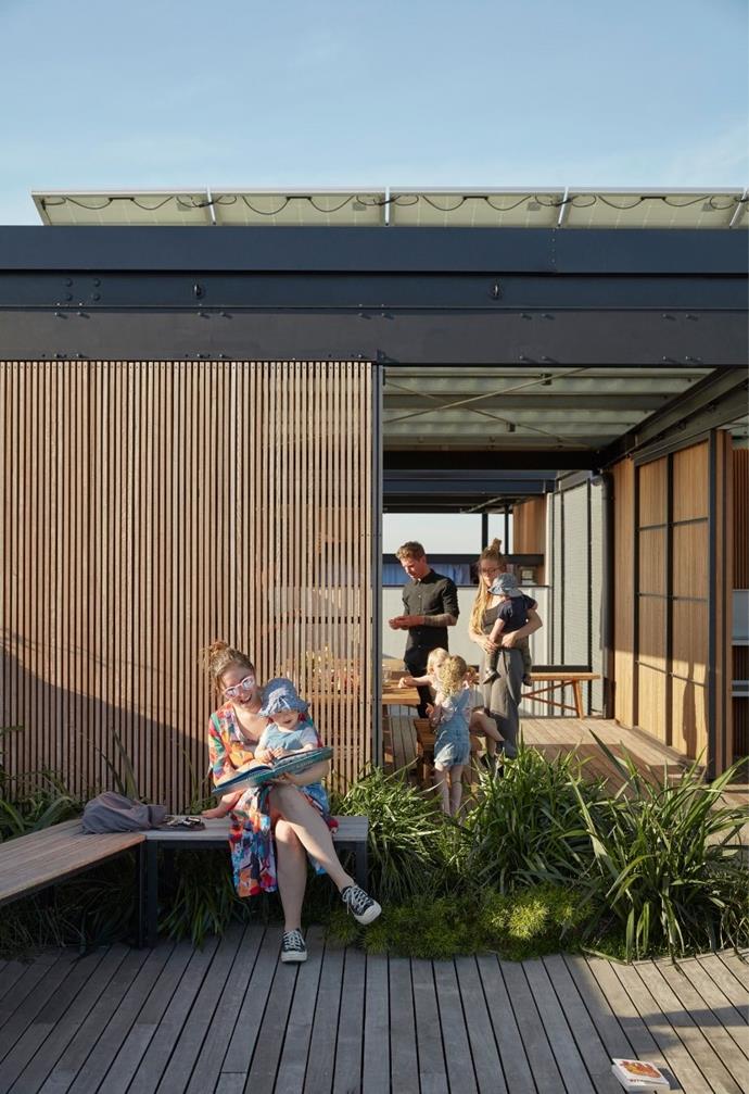 Nightingale 1 residents receive green power at wholesale rates. Plus, they get to enjoy fresh air on this sun-drenched, shared [rooftop garden](https://www.homestolove.com.au/rooftop-gardens-2933|target="_blank").