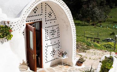 Earthship Ironbank: an eco-friendly Airbnb in Adelaide Hills