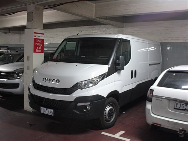 iveco small van off 62% - online-sms.in