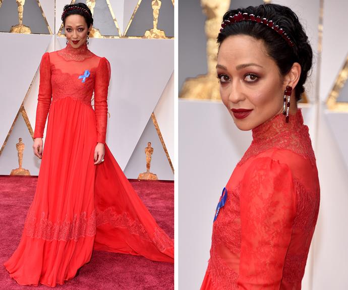 Best Actress nominee for *Loving* Ruth Negga dazzles in this high-neck Valentino red gown. The actress added a blue ACLU badge in honour of American civil liberties. **Check out more political statements at the [2017 Oscars here](http://www.nowtolove.com.au/news/latest-news/biggest-political-statements-on-the-red-carpet-35455|target="_blank")**