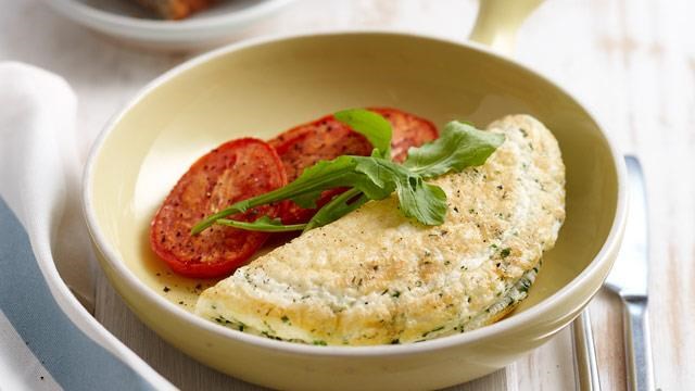 Add some fresh vegetables to your favourite omelette recipe for a low GI-loaded hit.