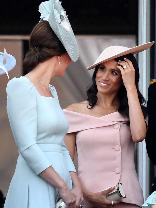 Kate was happy to show Meghan the ropes.