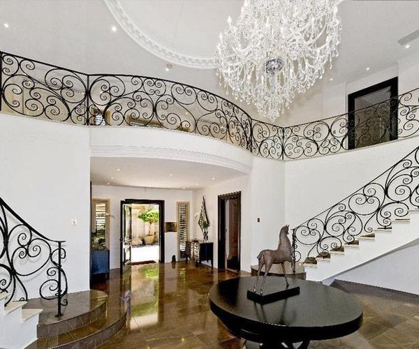 We can just imagine Harry waiting at the end of this staircase to greet his wife.