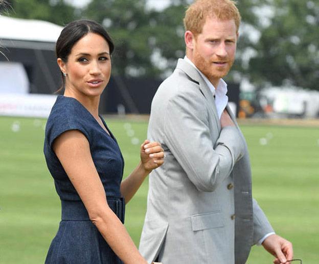 Don't worry, we don't need a ticket to Lake Como to see Harry and Meghan next!