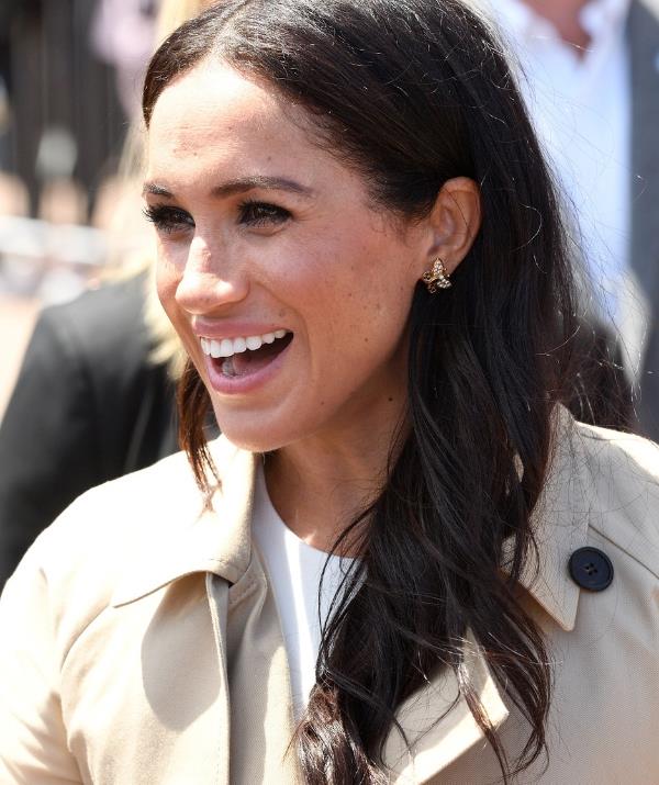On her royal tour of Australia with Prince Harry, fans spotted Meghan wearing the delicate butterfly earrings that once belonged to her late mother-in-law.