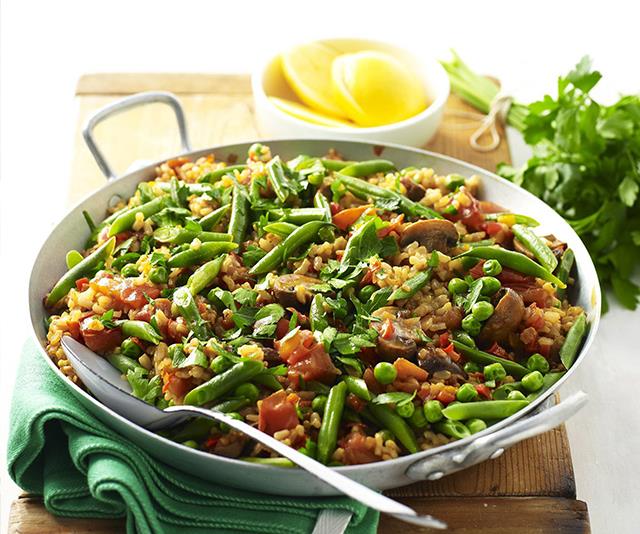 Vegetarian paella