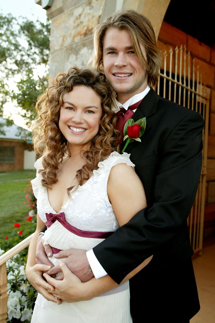 **11. Rachel & Kim**
<br><br>
Their marriage failed – especially after Kim Hyde (Chris Hemsworth) fathered baby Archie with Kit (Amy Mizzi) – but we still loved troubled doctor Rachel Armstrong (Amy Mathews) and hunky Kim as a couple. Their wedding was a highlight.