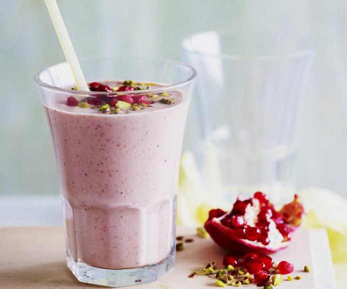 **Pomegranate Smoothie**
<br><br>
Yoghurt, pomegranate and pistachios, oh my!
<br><br>
Find the full *Australian Women's Weekly* recipe [HERE](https://www.womensweeklyfood.com.au/recipes/pomegranate-smoothie-5879|target="_blank")