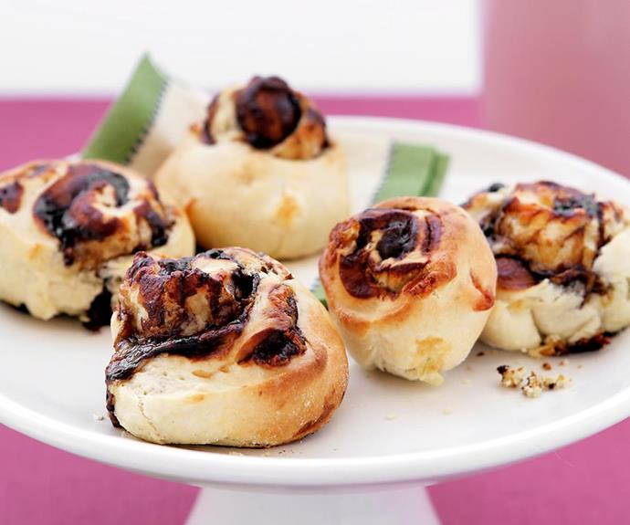 **Cheese and Vegemite scrolls**
<br><br>
These scrolls are super easy to make and a hit with kids! Plus, they're still delicious the next day for leftovers. 
<br><br>
See the full *Australian Women's Weekly* recipe [here.](https://www.womensweeklyfood.com.au/recipes/cheese-and-vegemite-scrolls-24404|target="_blank") 