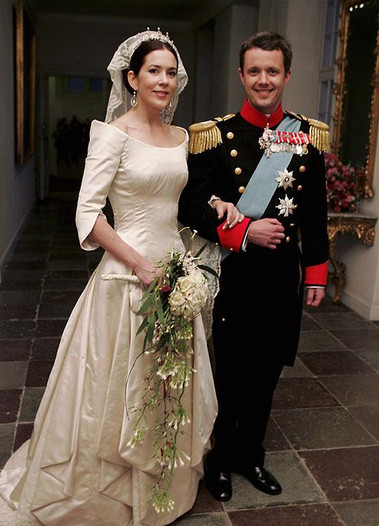 Prince Frederik opted for traditional military dress during his 2004 wedding to Australian-born  Mary Donaldson.