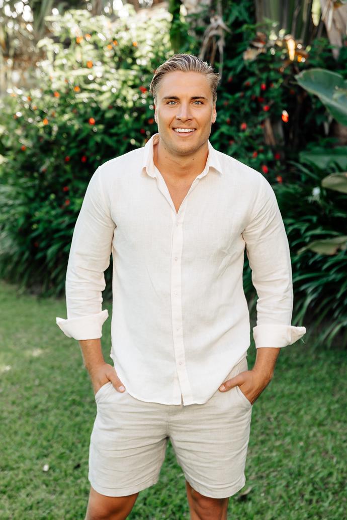 **Nathan Favro**
<br><br>
**Season:** Ali Oetjen, 2018
<br><br>
**Best known for:** Being [unceremoniously kicked out of the mansion](https://www.nowtolove.com.au/reality-tv/the-bachelorette-australia/bachelorette-ali-oetjen-nathan-favro-scandal-51917 |target="_blank") for spreading rumours about Ali Oetjen and her, ahem, alleged infidelity.
<br><br>
**Instagram:** @nathanfavro