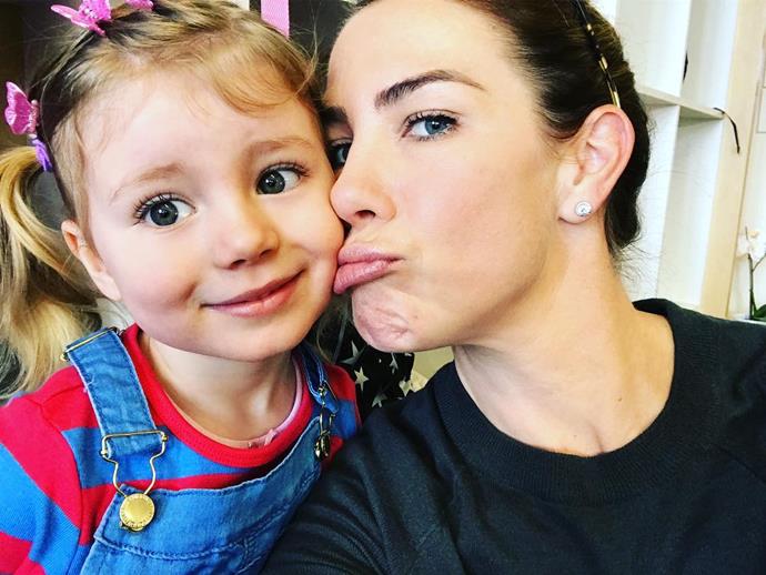 kate and her adorable daughter Mae. *(Image: @kateritchieofficial/Instagram)*