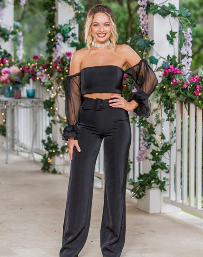 We love this "rock chic" look Abbie is rocking! The Kianna top and pants set looks killer with Fairley choker.