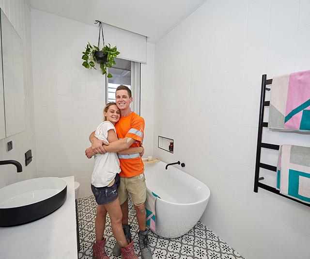 **Tess and Luke** Score: 20/30
After failing to finish their guest bedroom, Tess and Luke had the dubious honour of being the only team to also not finish their bathroom. The judges said the bathroom was too large for a guest room and warned them they will run out of money if they spend too much on less important spaces.
