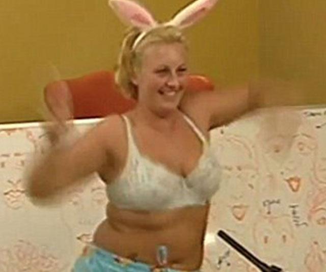 **Sara Marie Fedele: Season 1** 
<br><br>
**Best remembered for:** That infamous bum dance and her bunny ears headband!