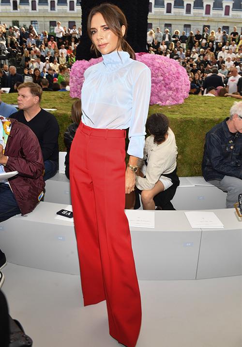 **7. Victoria Beckham**
<br><br>
**Roxy:** Victoria is [one of a kind](https://www.nowtolove.com.au/fashion/fashion-trends/victoria-beckham-fashion-style-57158|target="_blank"), having built a brand around a signature look. Whether it's bold pops of vibrant colour or avant-garde, androgynous tailoring, her looks are always iconic, head-turning and memorable.
<br><br>
**Jade:** Victoria is the definition of cool and polished. She continues to evolve and recreate her style while running her own empire and being a mother. No-one else rocks a chic pair of sunglasses like her!