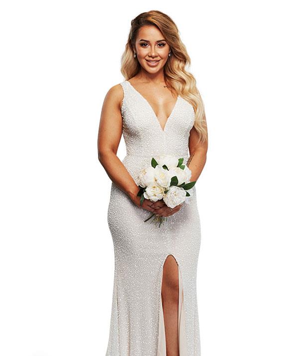 **CATHY, 26**
<br><br>
[Trust issues have seen Cathy](https://www.nowtolove.com.au/reality-tv/married-at-first-sight/mafs-cathy-josh-dinner-party-flirting-62566|target="_blank") develop impenetrable walls when it comes to relationships. But the Kiwi-born glamour hasn't given up on finding The One entirely, and is hoping to find a faithful guy she can knock back some beers with.