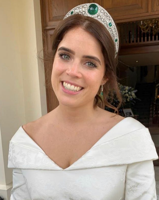 Sarah Ferguson shared this gorgeous never-before-seen picture of Princess Eugenie on her 30th birthday.