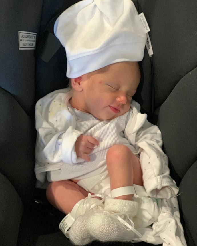 Look at that smile! "Home bound with Harper May. My heart is full," Jasmine captioned the very first photo she uploaded of her baby girl.