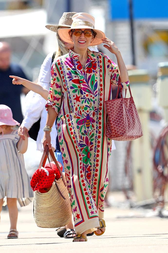 Ever the [style muse](https://www.nowtolove.com.au/fashion/fashion-trends/zoe-foster-blake-style-64745|target="_blank"), Zoe wore this gorgeous bright kaftan over her swimmers. 