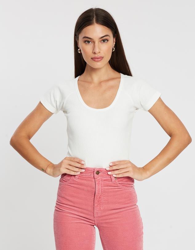 Rolla's Classic Rib Tee, $20.99 (on sale). **[Buy it online here](https://www.theiconic.com.au/classic-rib-tee-1030138.html|target="_blank"|rel="nofollow")** 