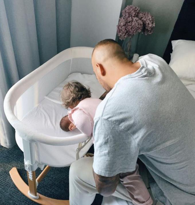 Preparing for a footy match is worlds away from what it use to be like for the couple, but there is no doubt this is more rewarding. 
<br><br>
"Game day prep looks a little different in the Franklin household these days and we wouldn't have it any other way 🤍 We love you @buddy_franklin23 . Great win today @sydneyswans!!," wrote Jesinta.