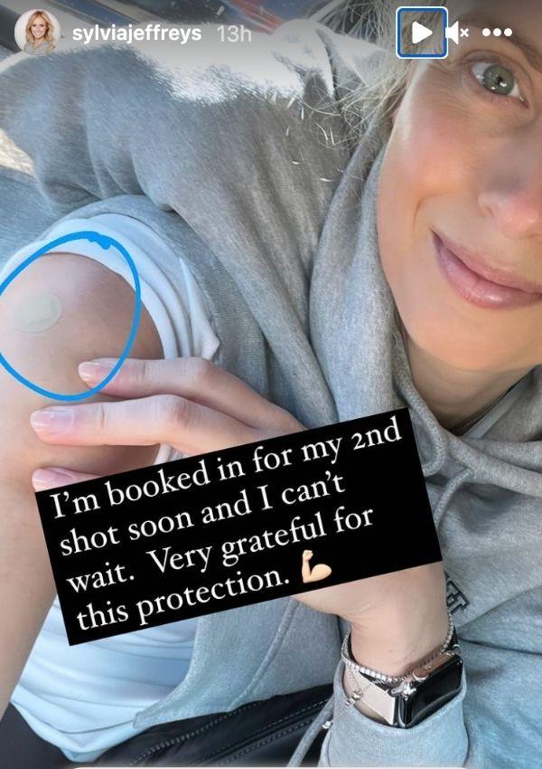 **Sylvia Jeffreys**
<br><br>
Sylvia recently received her first dose of the vaccine, and she proudly showed off her bandaid via her Instagram story. "I'm booked in for my 2nd shot soon, and I can't wait. Very grateful for this protection," the Channel 9 star shared.