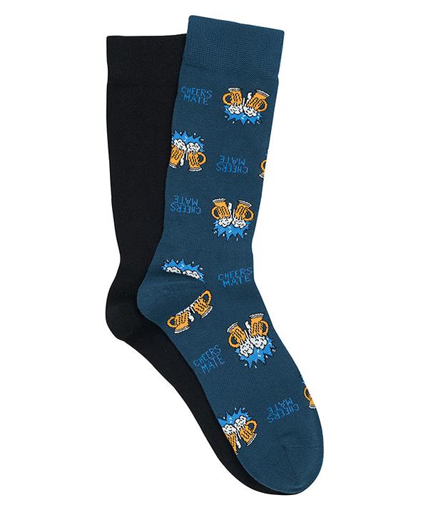 **[Bonds socks](https://fave.co/37CpRHx|target="_blank"|rel="nofollow")**
<br><br>
Giving dad socks for Father's Day may seem like a cop out, but the reality is most dads really do love getting them. After all, when was the last time you saw him buy himself a fresh pair? Bonds do great packs that come with a low-key option and a more fun style, like these beer socks.
<br><br>
***[Shop the Bonds Men's Stay On Crew 2 Packs here on sale for $11.99.](https://fave.co/37CpRHx|target="_blank"|rel="nofollow")***