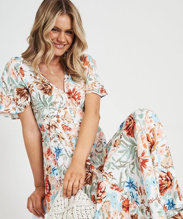 Opt for a short-sleeve look in this chic maxi dress with floral patterns in the same hue as Princess Sofia's. 
<br><br>
[Pre order the Paulette Maxi Dress In White Floral for $79.90 from St Frock](https://fave.co/3j4Dy8V|target="_blank"|rel="nofollow").