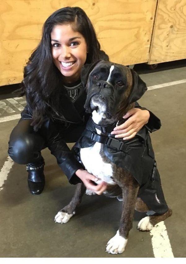 **Sarah Roberts**
<br><br>
Sarah dedicated her International Dog Day post to her acting partner Buddy. She posted the throwback snap with the caption, "We have the same acting technique: will perform for snacks. Just ask @__timfranklin__ HAPPY DOG DAY BUDDDDYY!!!!!."
<br><br>
Buddy continued to banter with Sarah in the comment section, and he wrote, "And on this day, same fashion sense 😉."