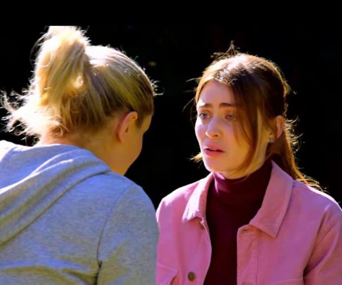 Chloe confides in her mother Mia while still grappling with murdering Matthew.