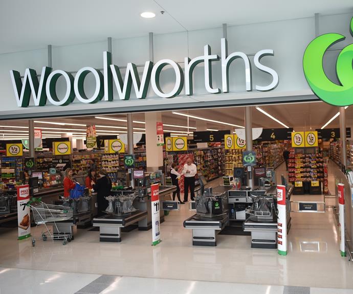 Woolworths has released its Christmas trading hours for 2021.